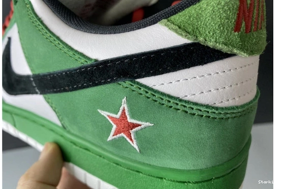 SB 304292-302 Low Dunk Nike Heineken 0728